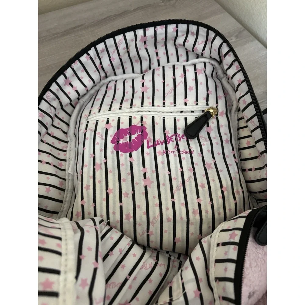Betsey Johnson‎ Fuzzy Furry Hoodie Backpack bag School Soft Plush Pink Travel